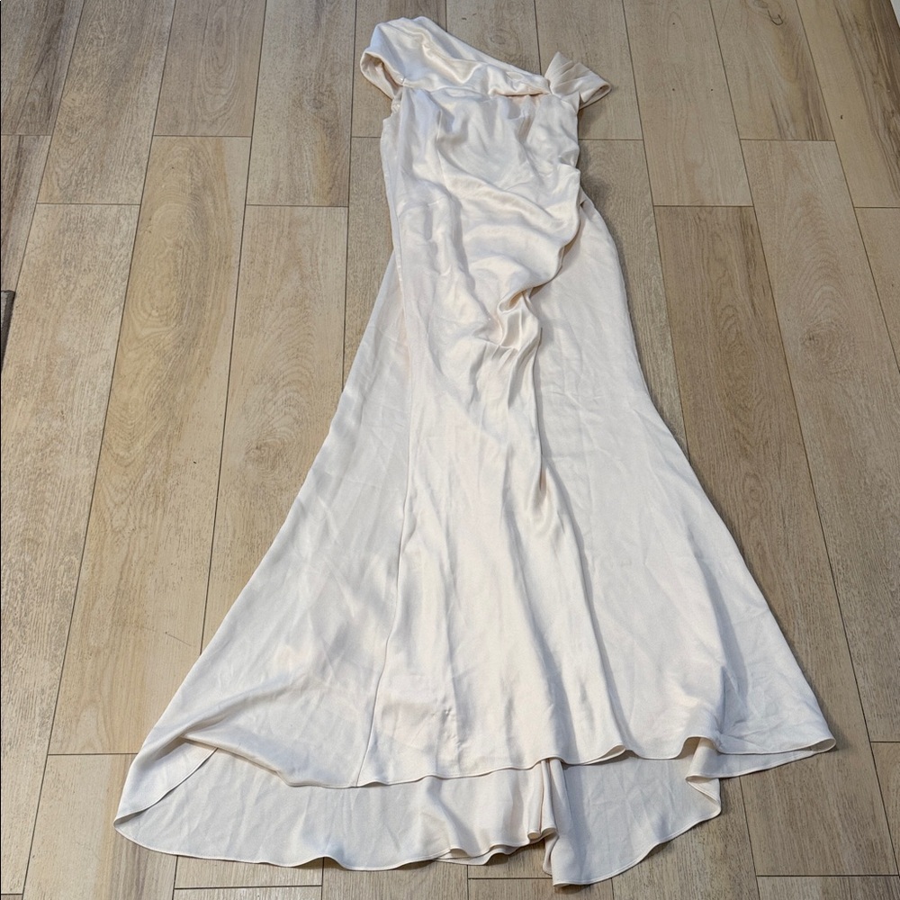 ASOS Bridal Cream Off Shoulder Dress Size 8 NWT